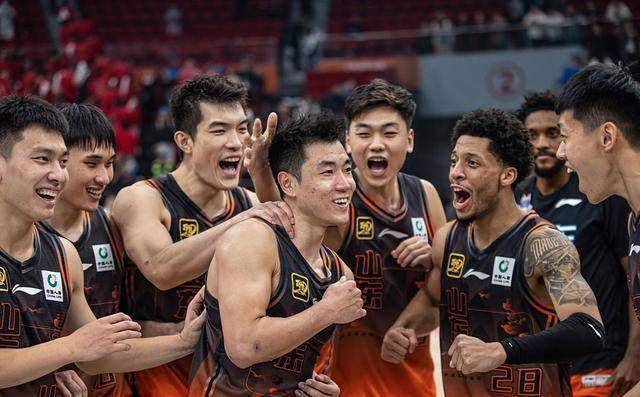 多米体育-重磅！曝CBA明年将扩军2027年或恢复升降级(姚明cba扩军)